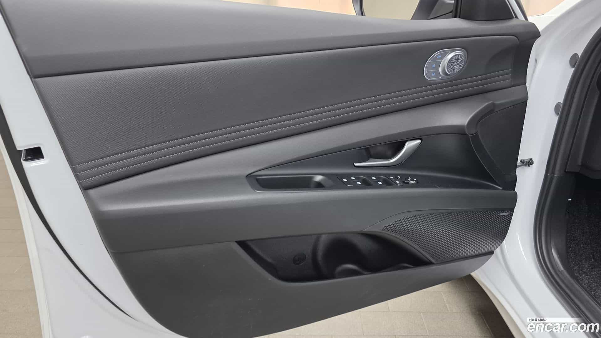 AVANTE Hyundai 2024.5-INNER-034