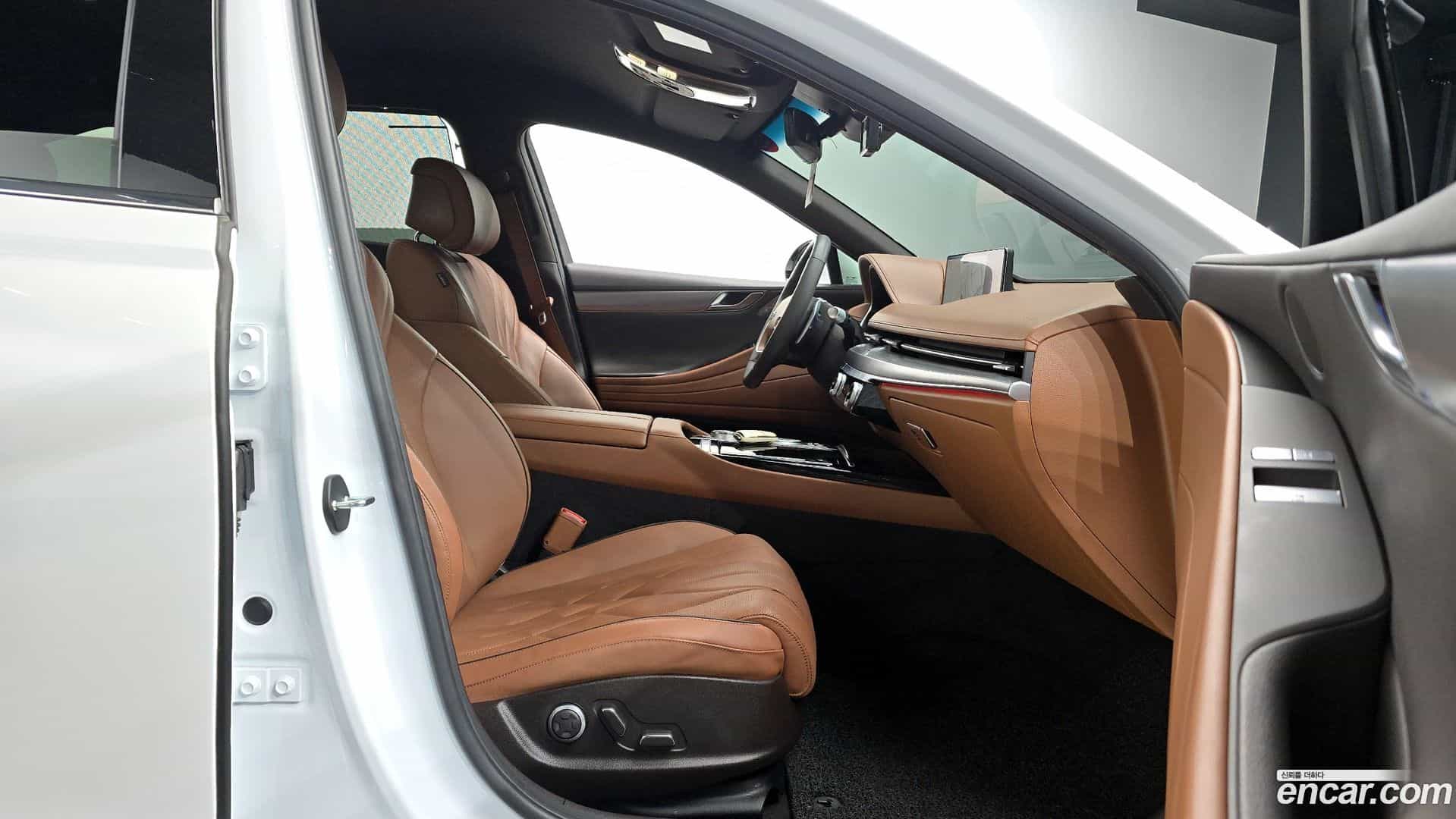 G80 Genesis 2021.4-INNER-036