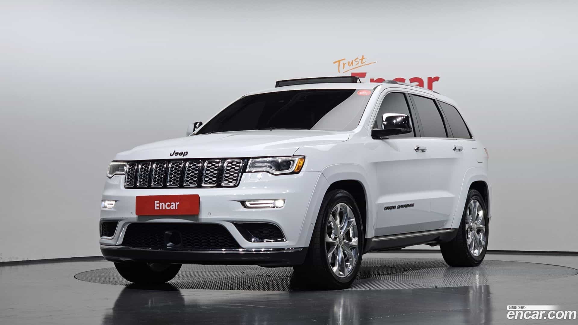 Cherokee Jeep 2020.3-OUTER-001
