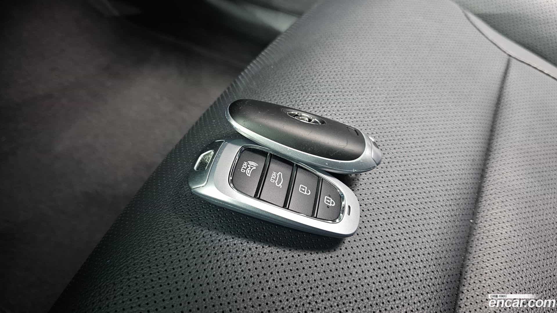 Grandeur Hyundai 2020.0-OPTION-043