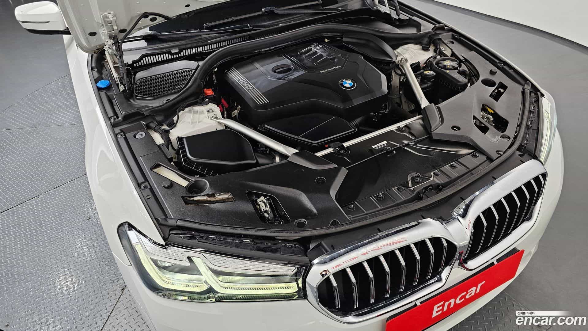 5-Series BMW 2022.9-OUTER-006