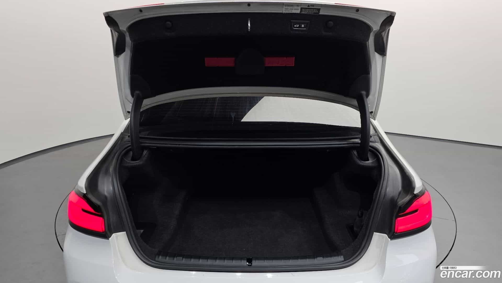 5-Series BMW 2022.9-OPTION-023