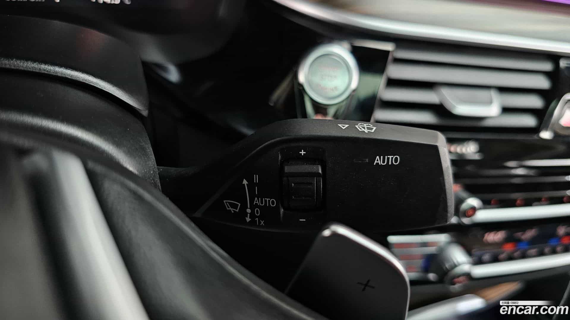 5-Series BMW 2022.9-OPTION-041
