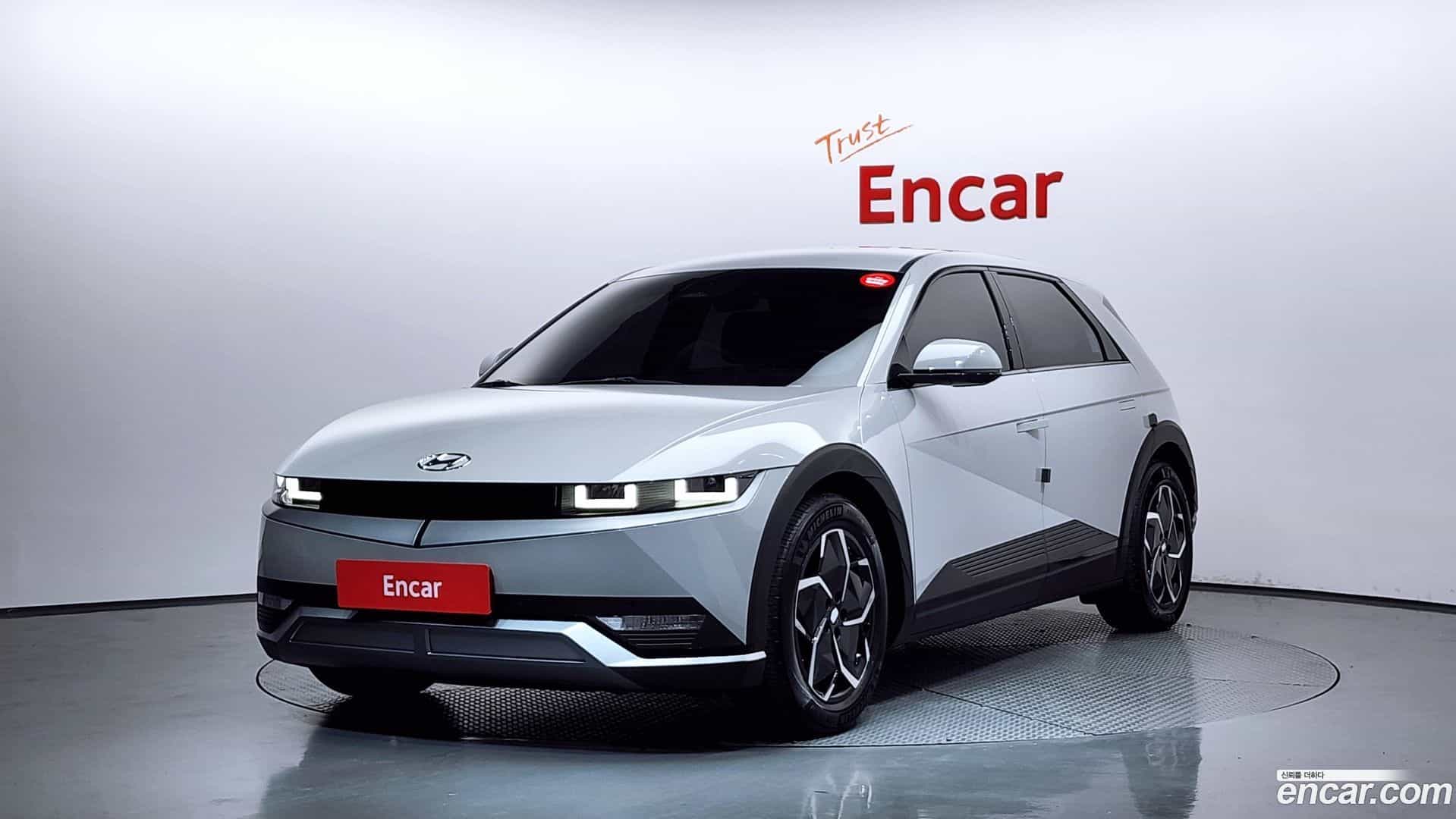 Ioniq5 Hyundai 2022.3-OUTER-001