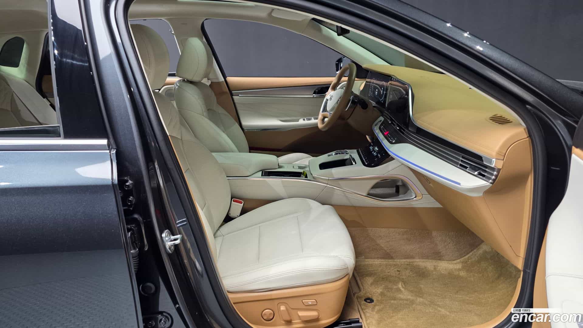 Grandeur Hyundai 2022.3-OPTION-015