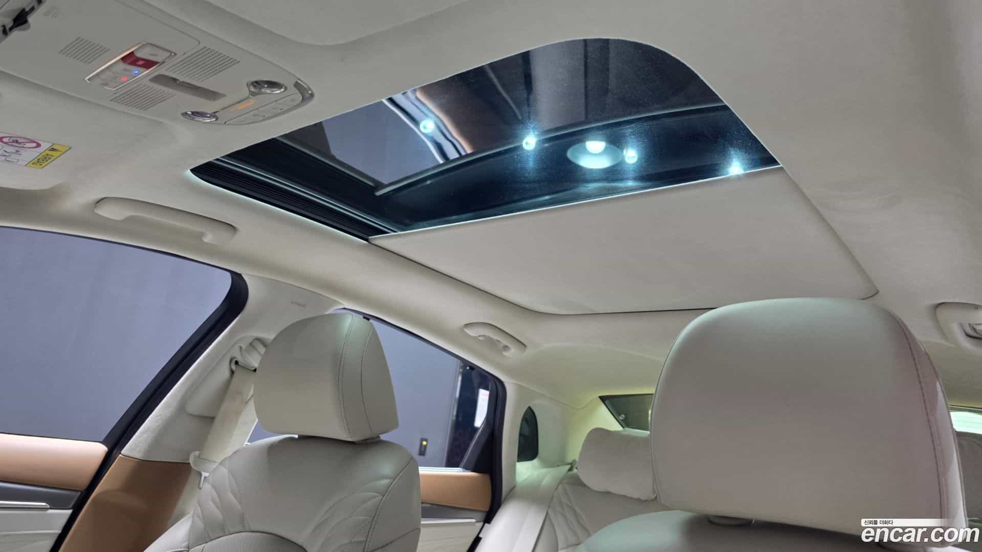 Grandeur Hyundai 2022.3-OPTION-022