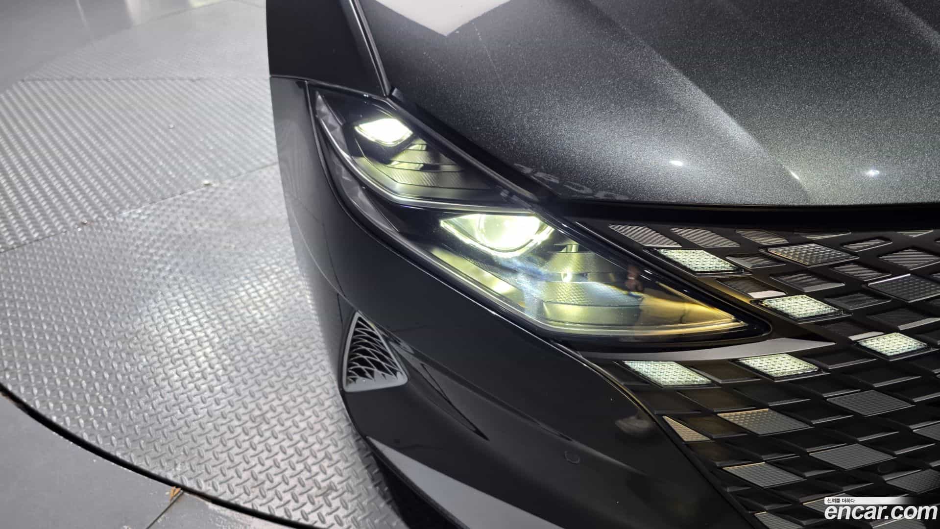 Grandeur Hyundai 2022.3-OUTER-032
