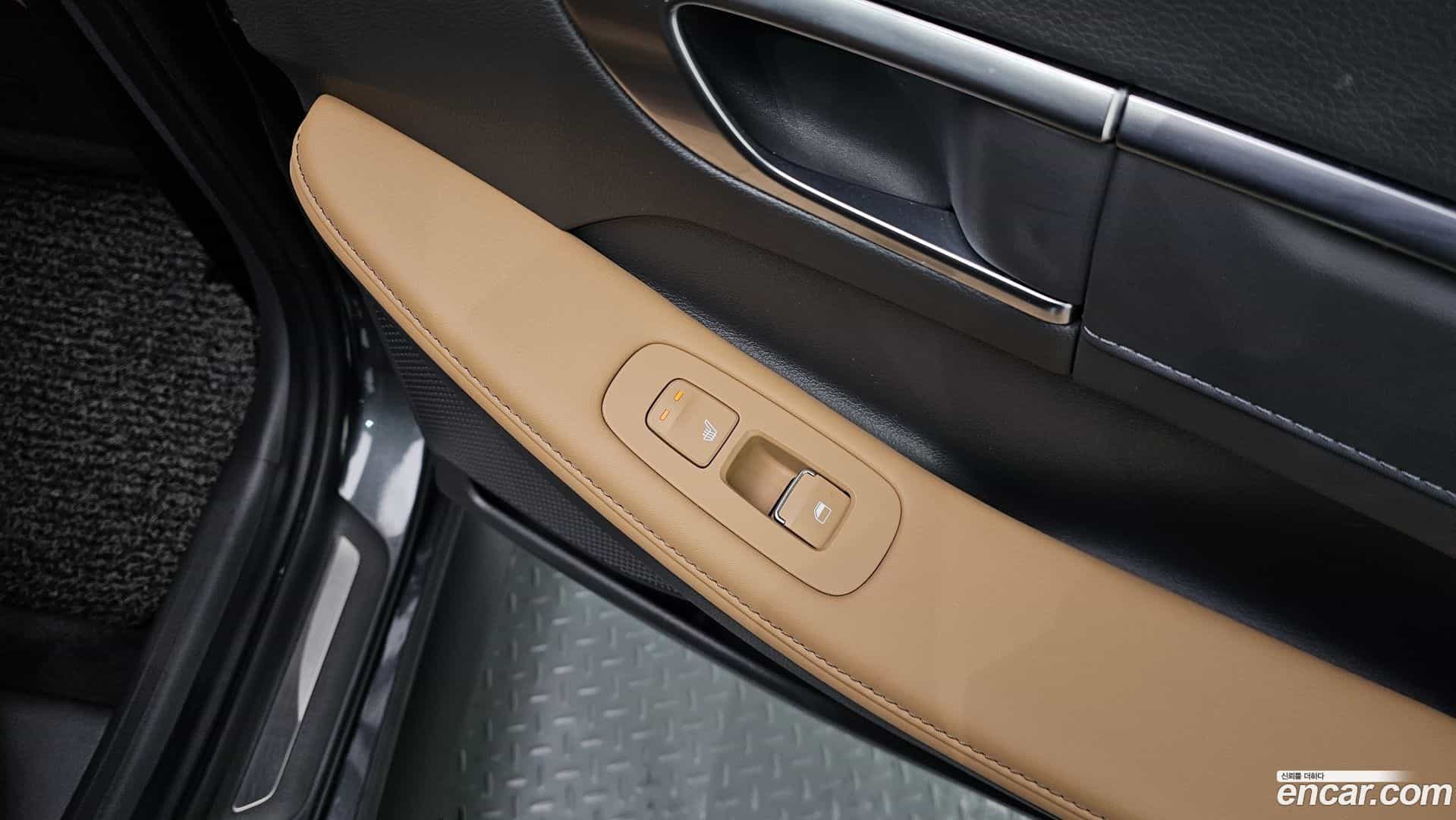 Sonata Hyundai 2019.8-OPTION-023