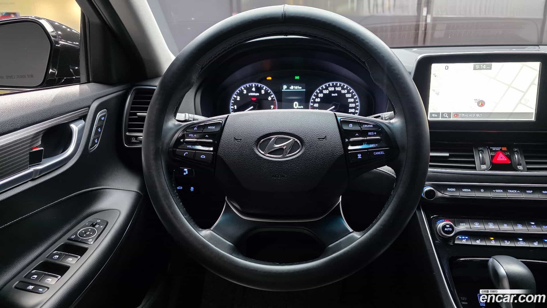 Grandeur Hyundai 2018.5-OPTION-017
