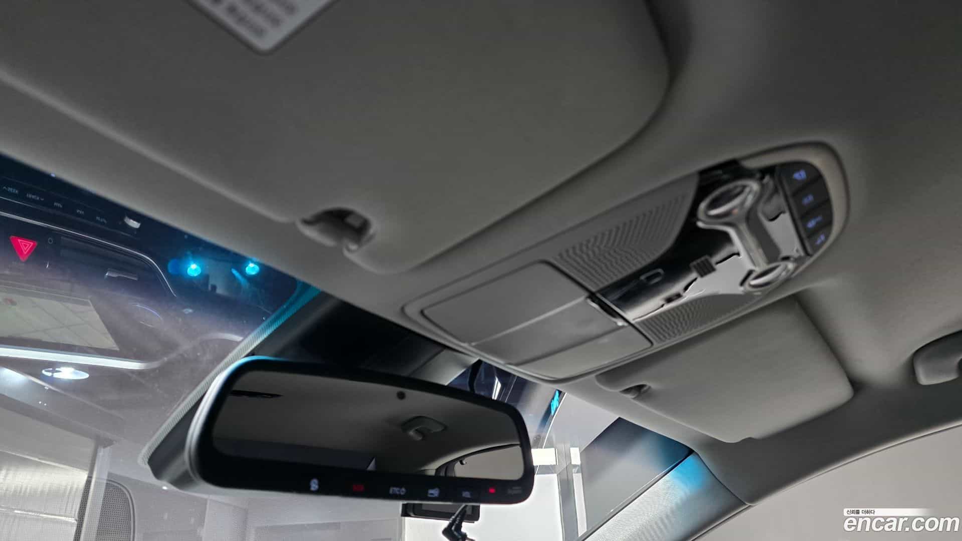 Grandeur Hyundai 2018.5-OPTION-021