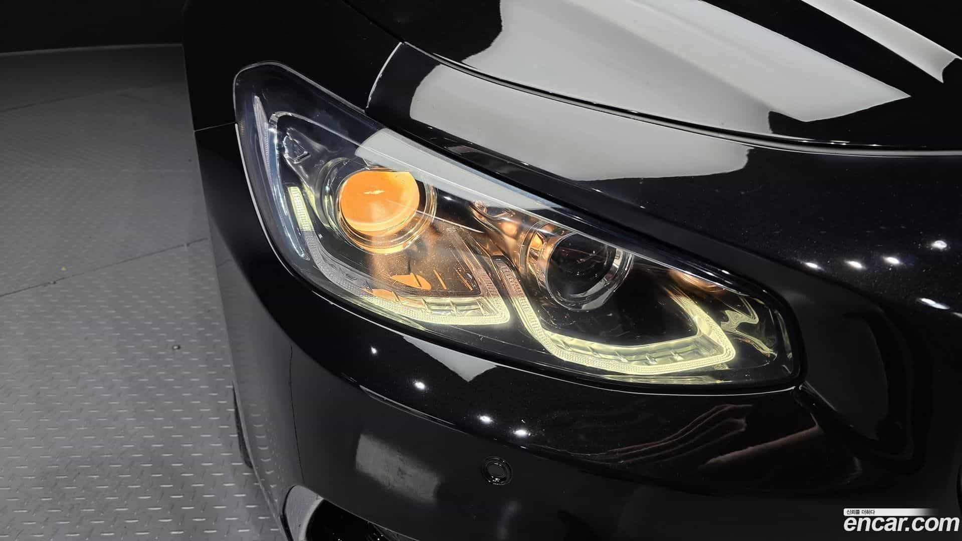 Grandeur Hyundai 2018.5-OUTER-032
