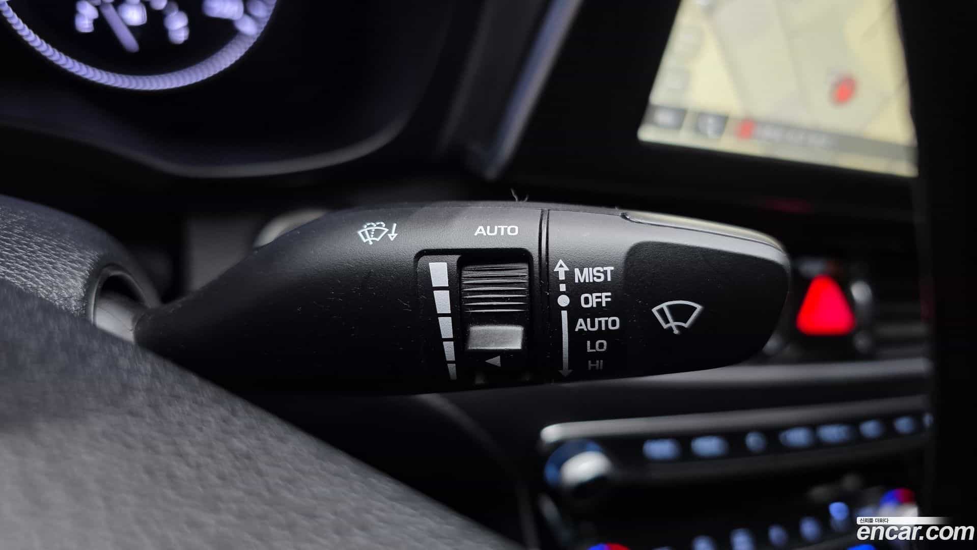 Grandeur Hyundai 2018.5-OPTION-041