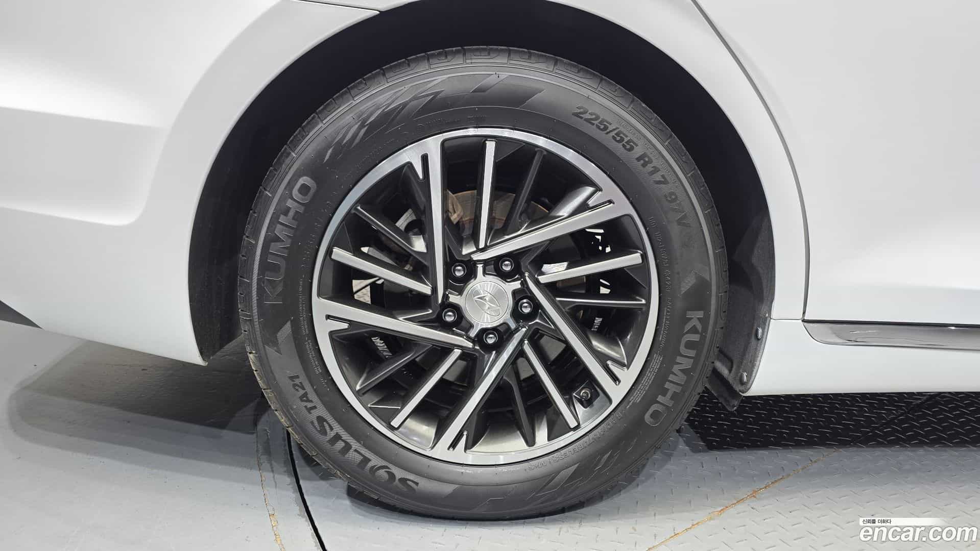 Grandeur Hyundai 2021.1-OUTER-005