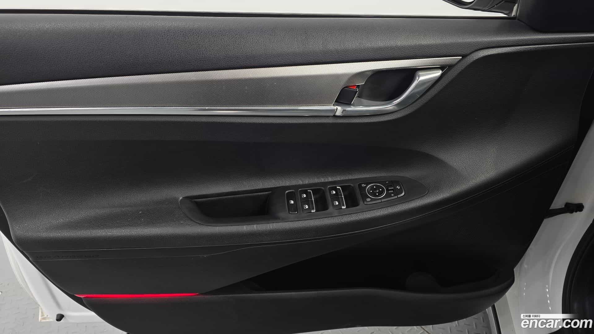 Grandeur Hyundai 2021.1-INNER-035