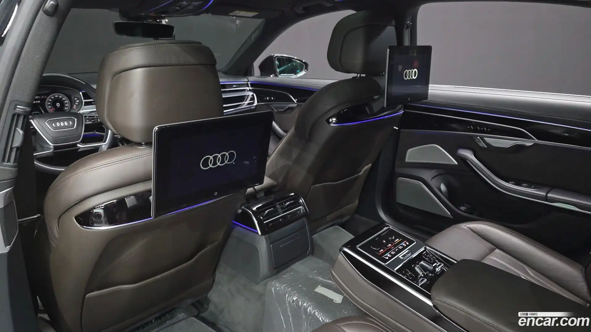 A8 Audi 2021.6-OPTION-016