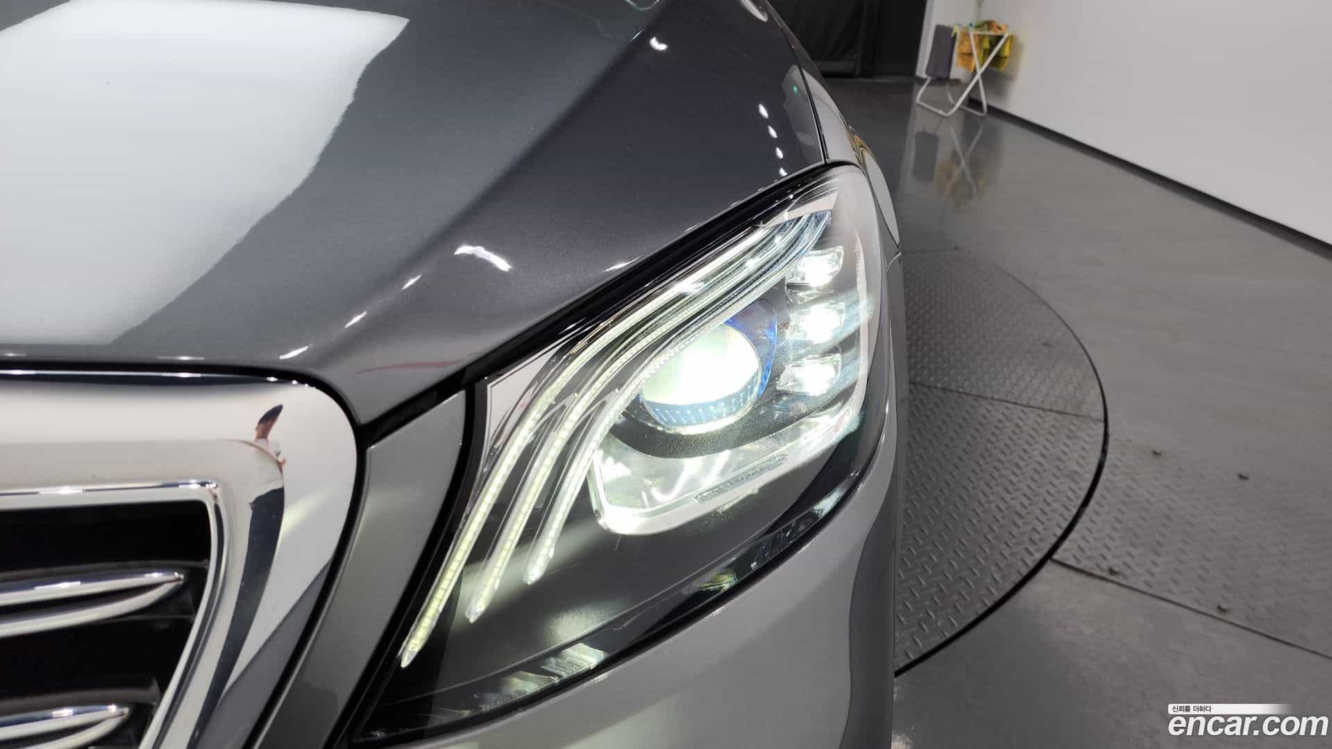 S-Class Mercedes-Benz 2018.7-OUTER-032