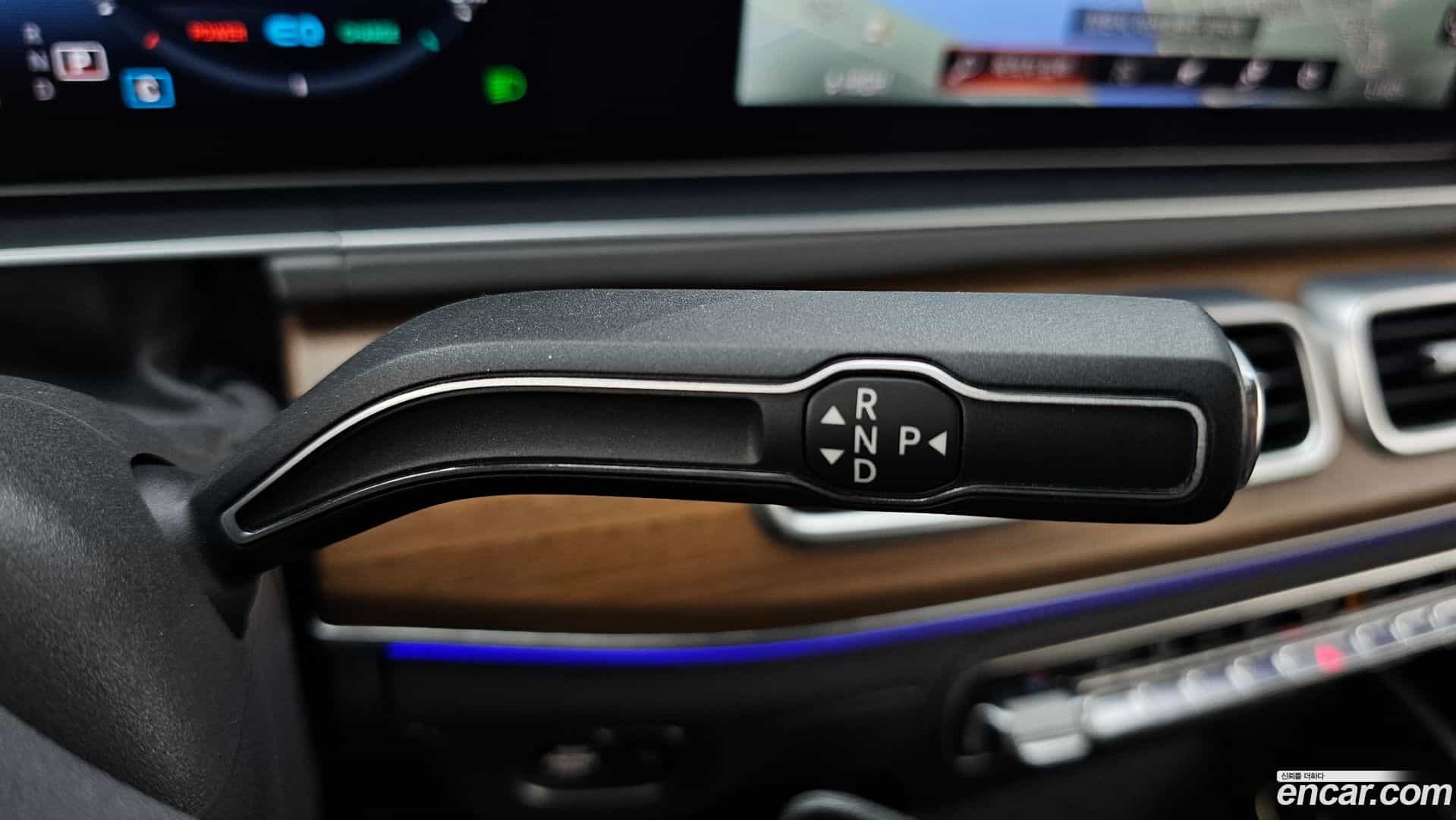 GLE-Class Mercedes-Benz 2019.9-INNER-009