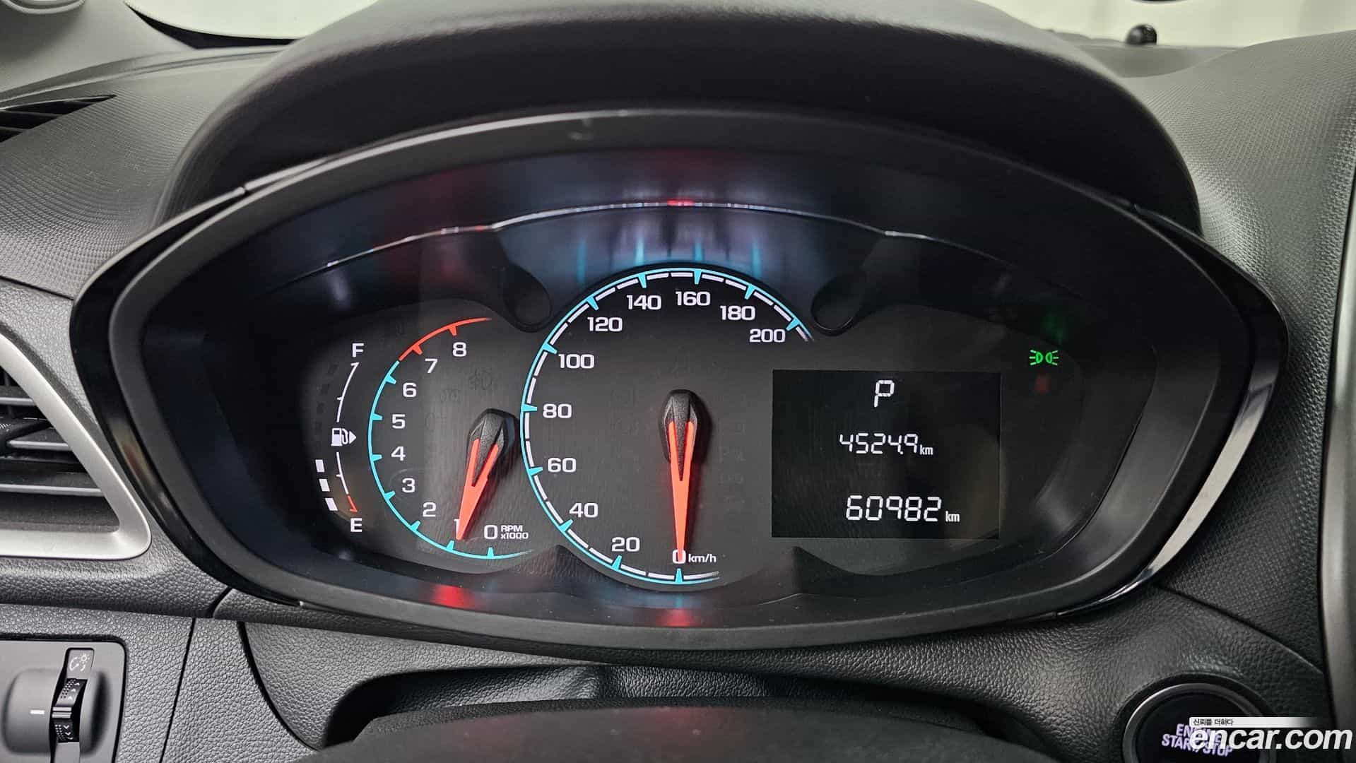 Spark Chevrolet 2021.5-INNER-008