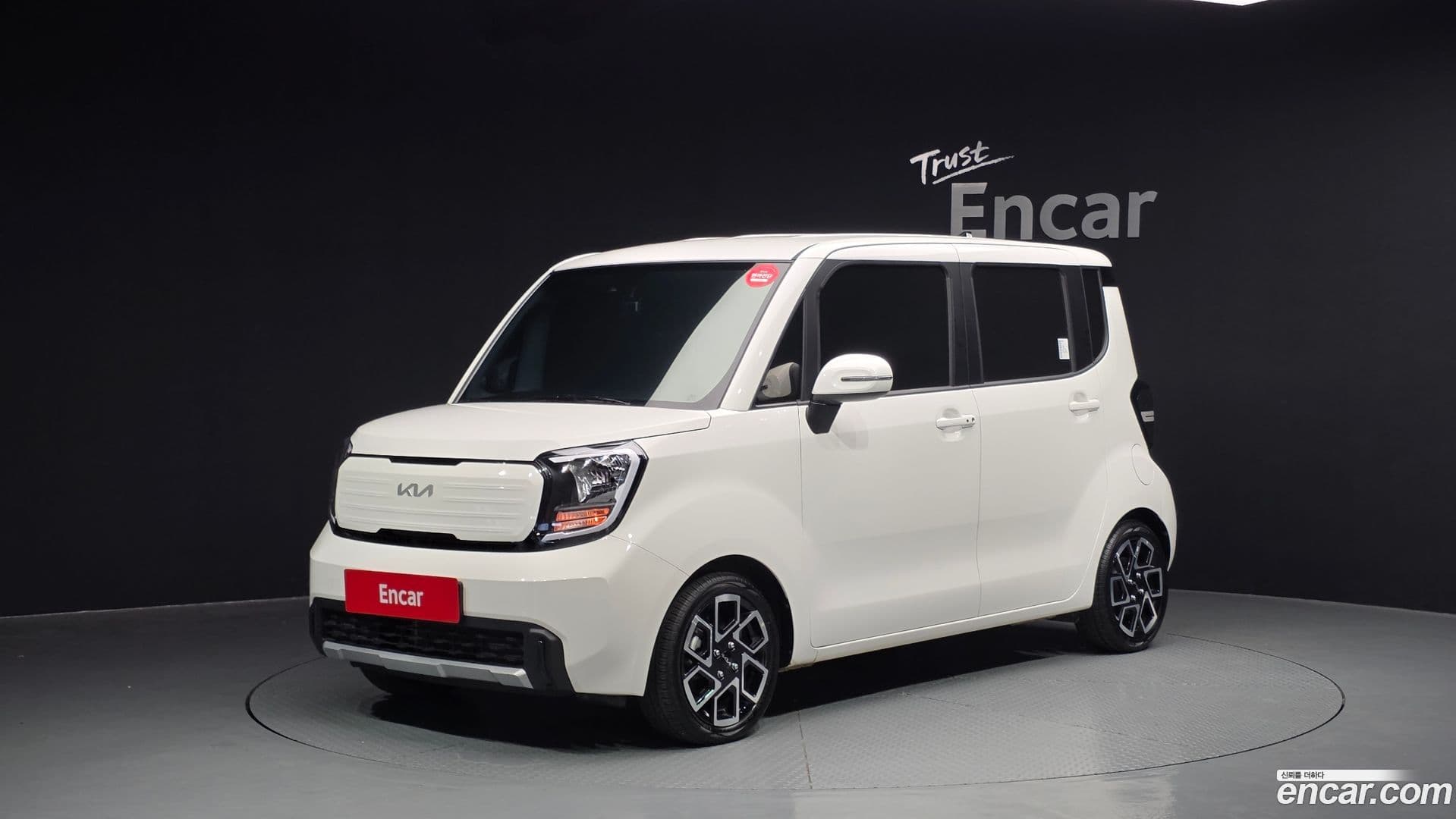 Main__Slider__Photo:RAY Kia 2023.6-0