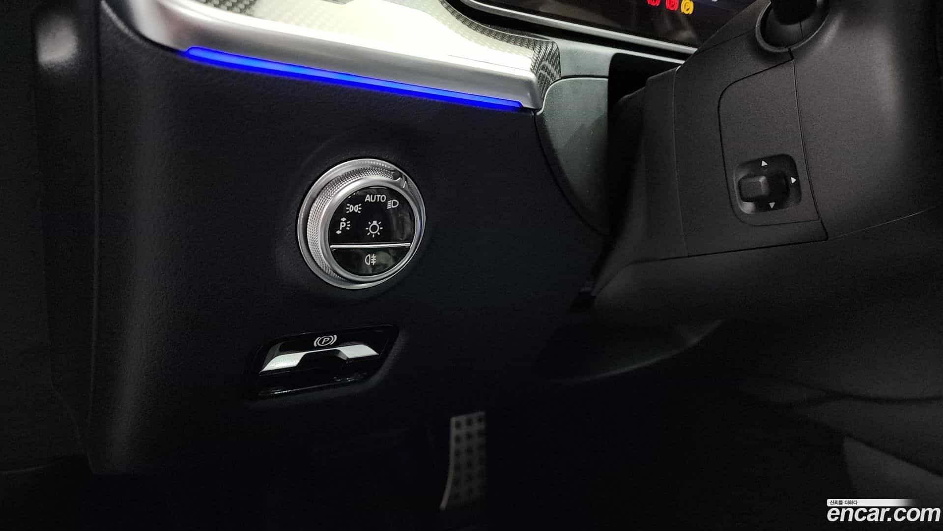 C-Class Mercedes-Benz 2024.11-OPTION-024