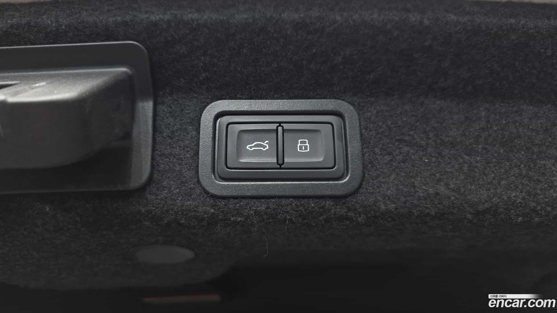 A6 Audi 2023.4-OPTION-040