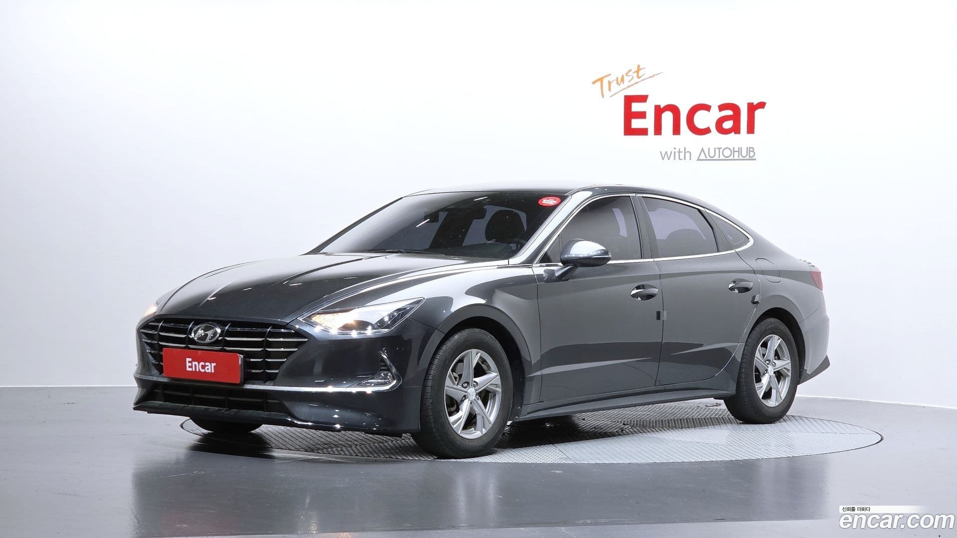 Main__Slider__Photo:Sonata Hyundai 2019.4-0