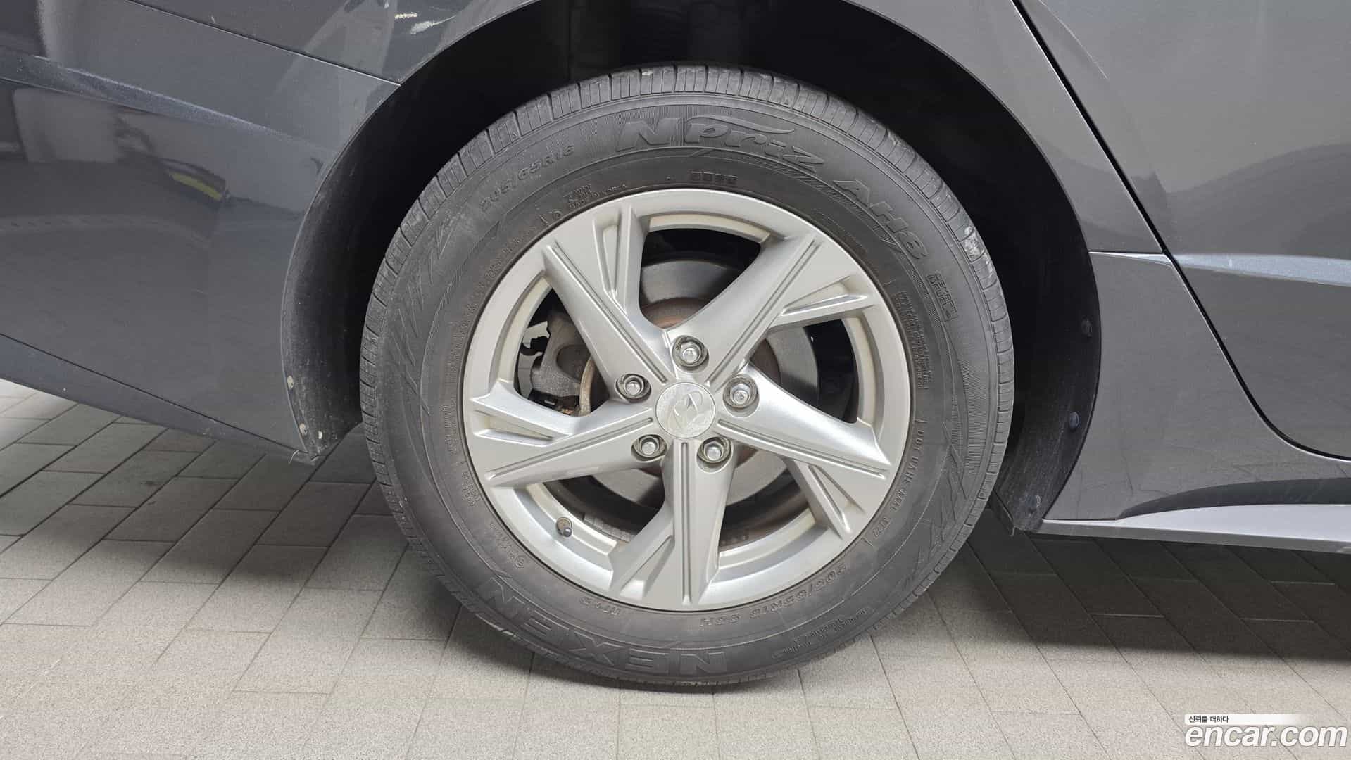 Sonata Hyundai 2019.4-OUTER-005