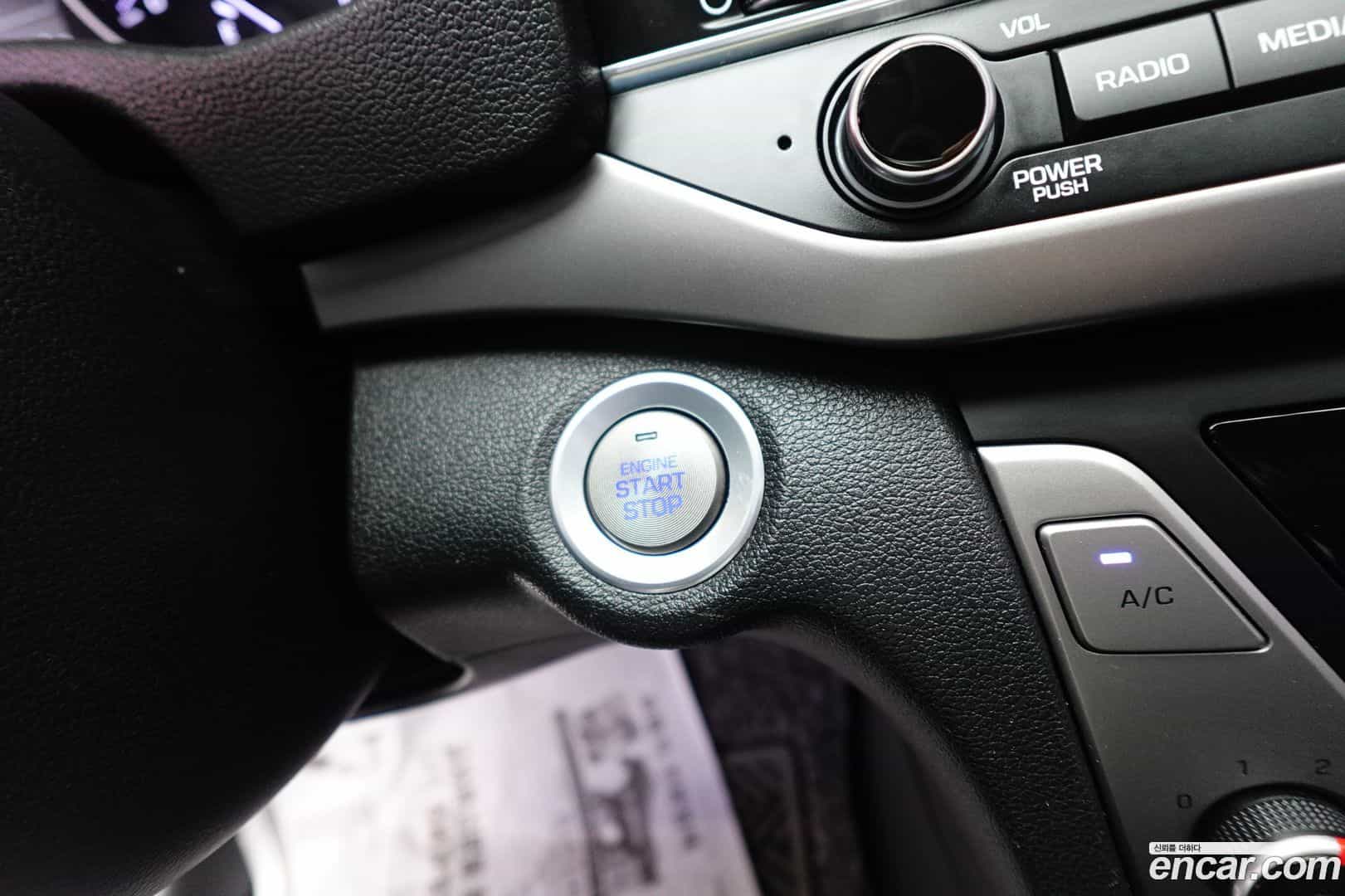 AVANTE Hyundai 2018.5-OPTION-018