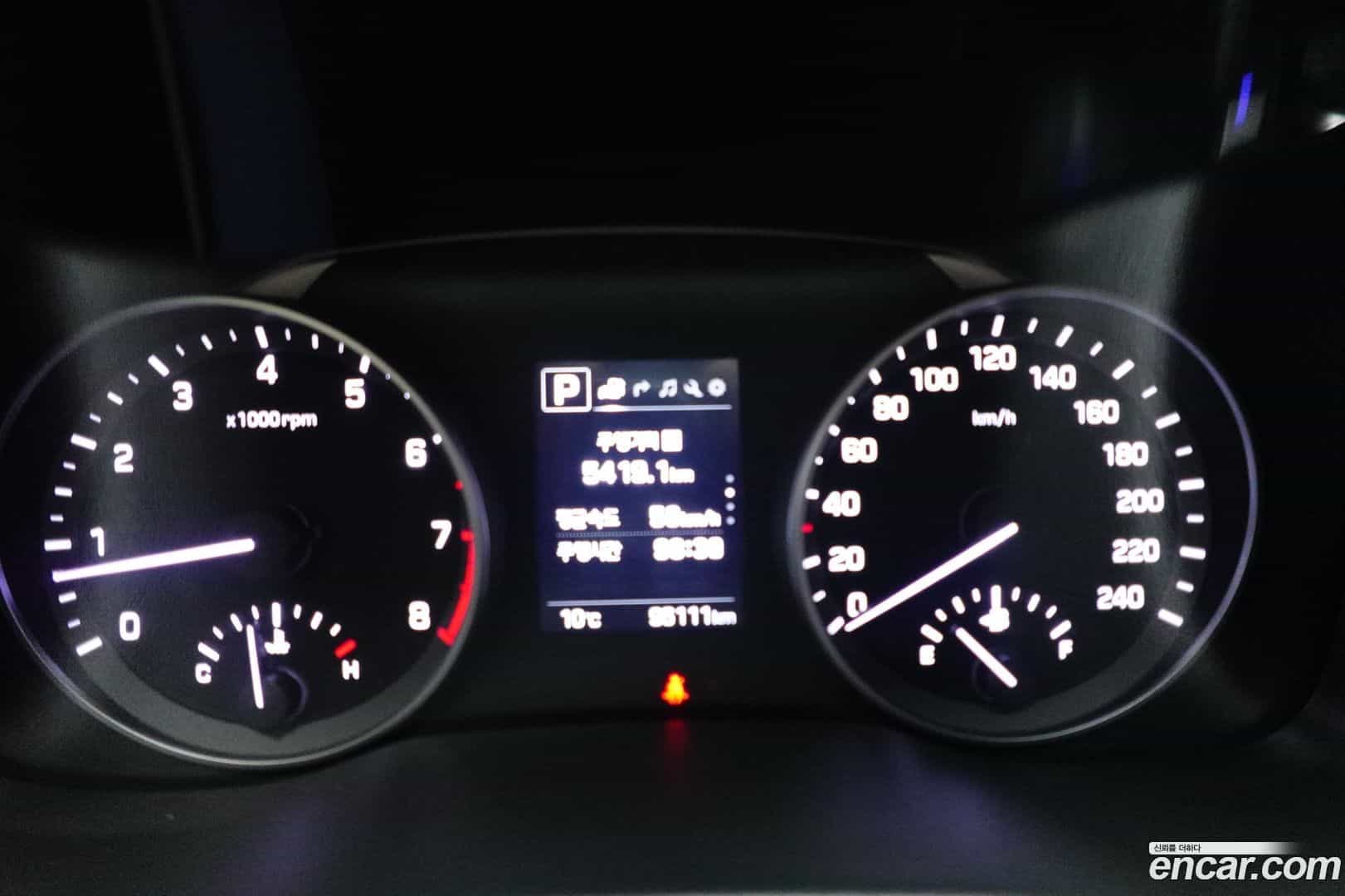 AVANTE Hyundai 2018.5-OPTION-019