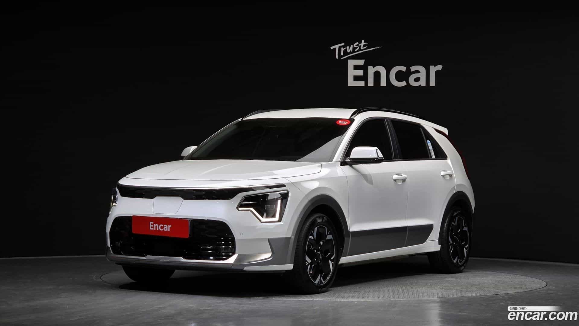 Niro Kia 2024.2-OUTER-001