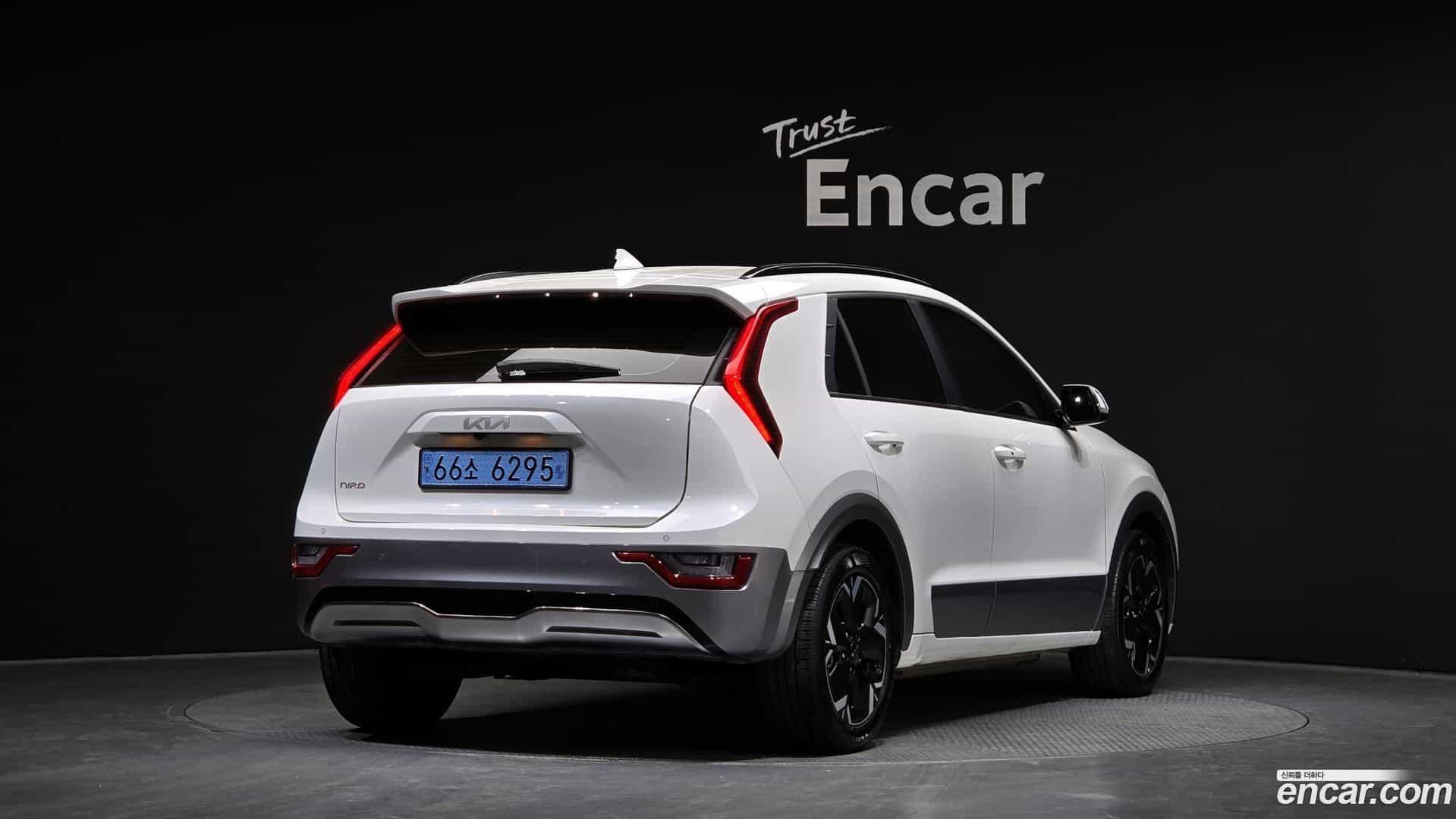 Niro Kia 2024.2-OUTER-002