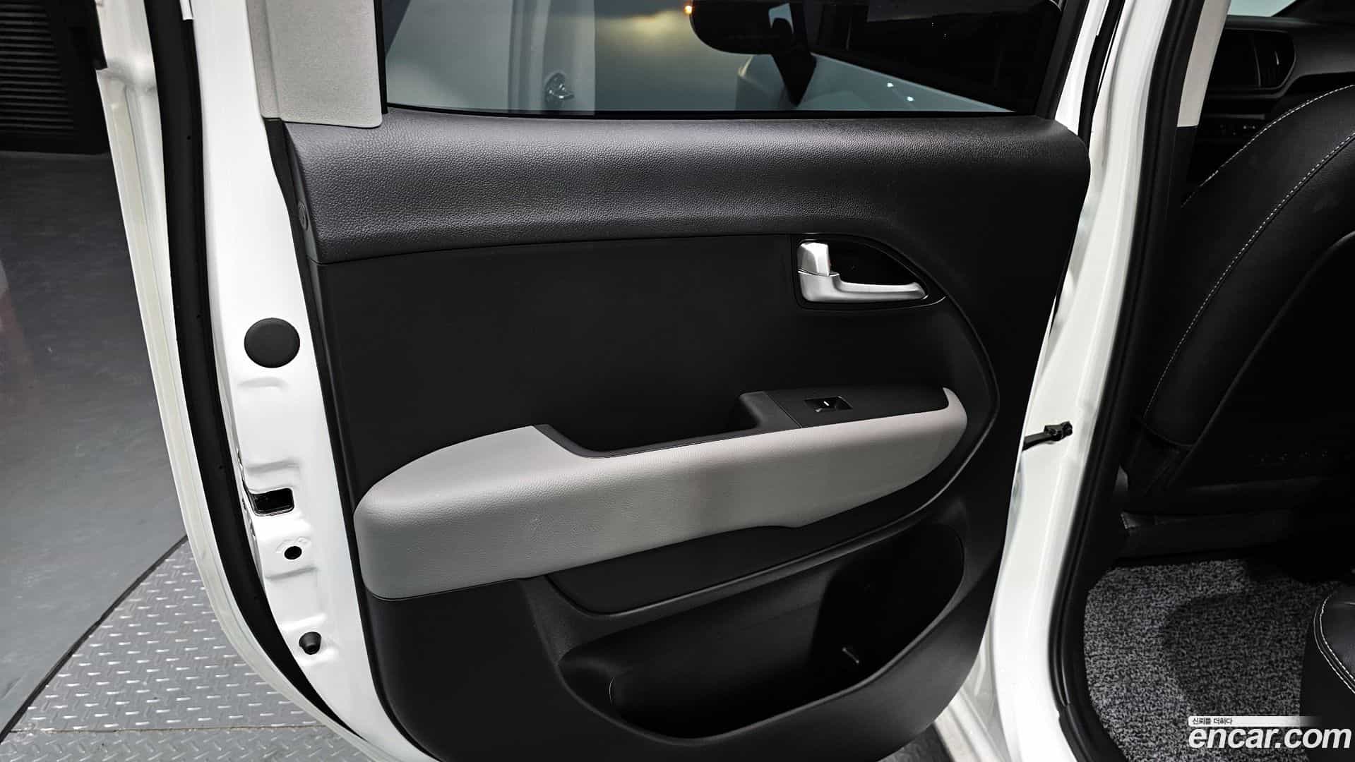 RAY Kia 2024.2-INNER-035