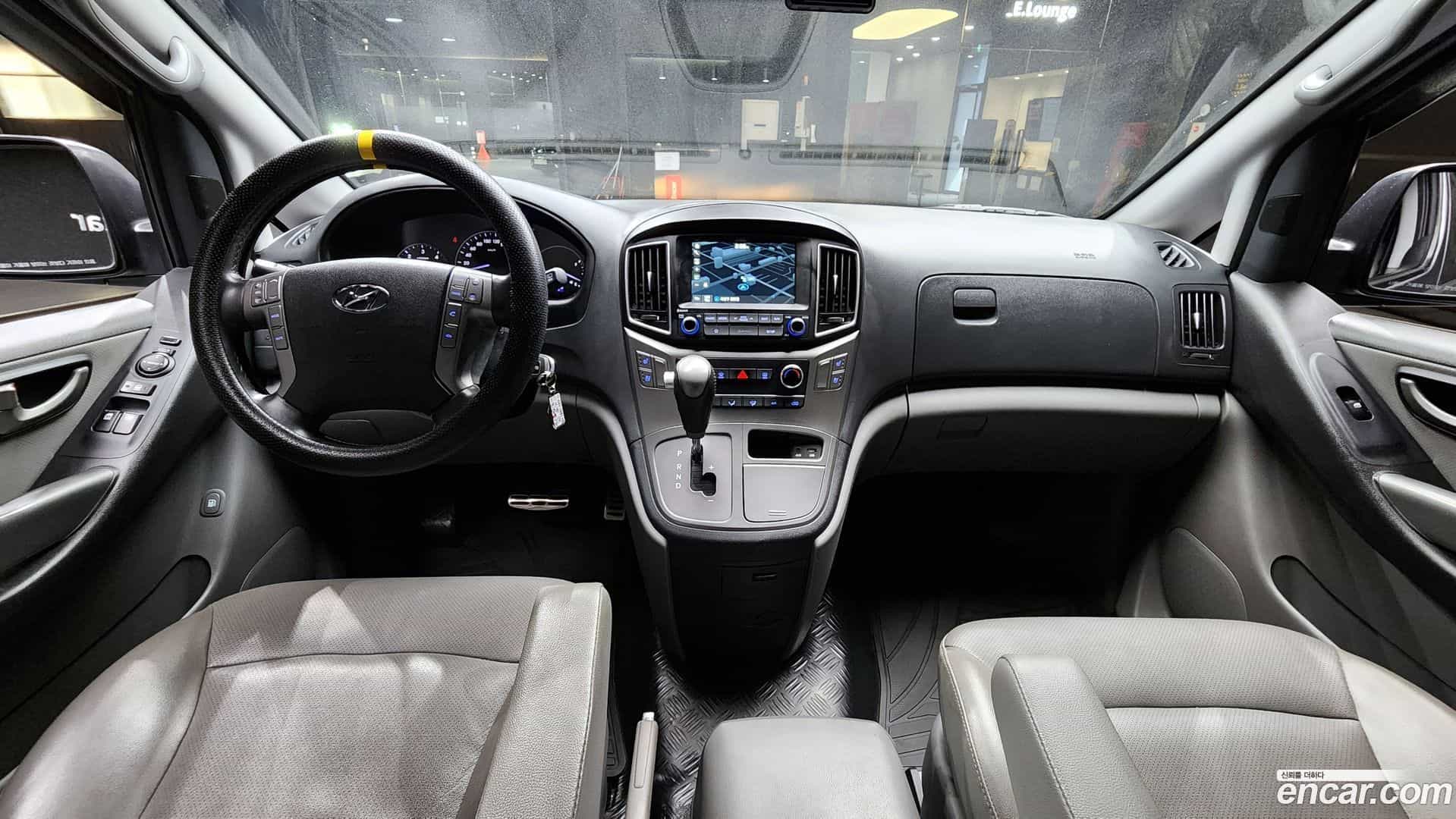 Starex Hyundai 2018.11-INNER-007