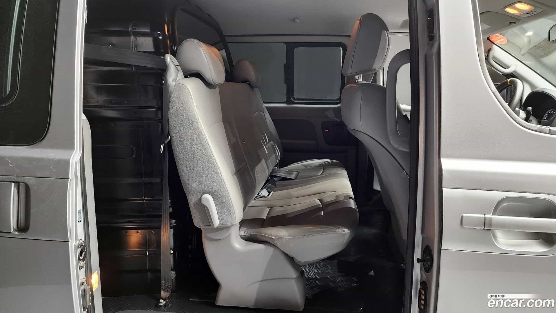 Starex Hyundai 2018.11-OPTION-015