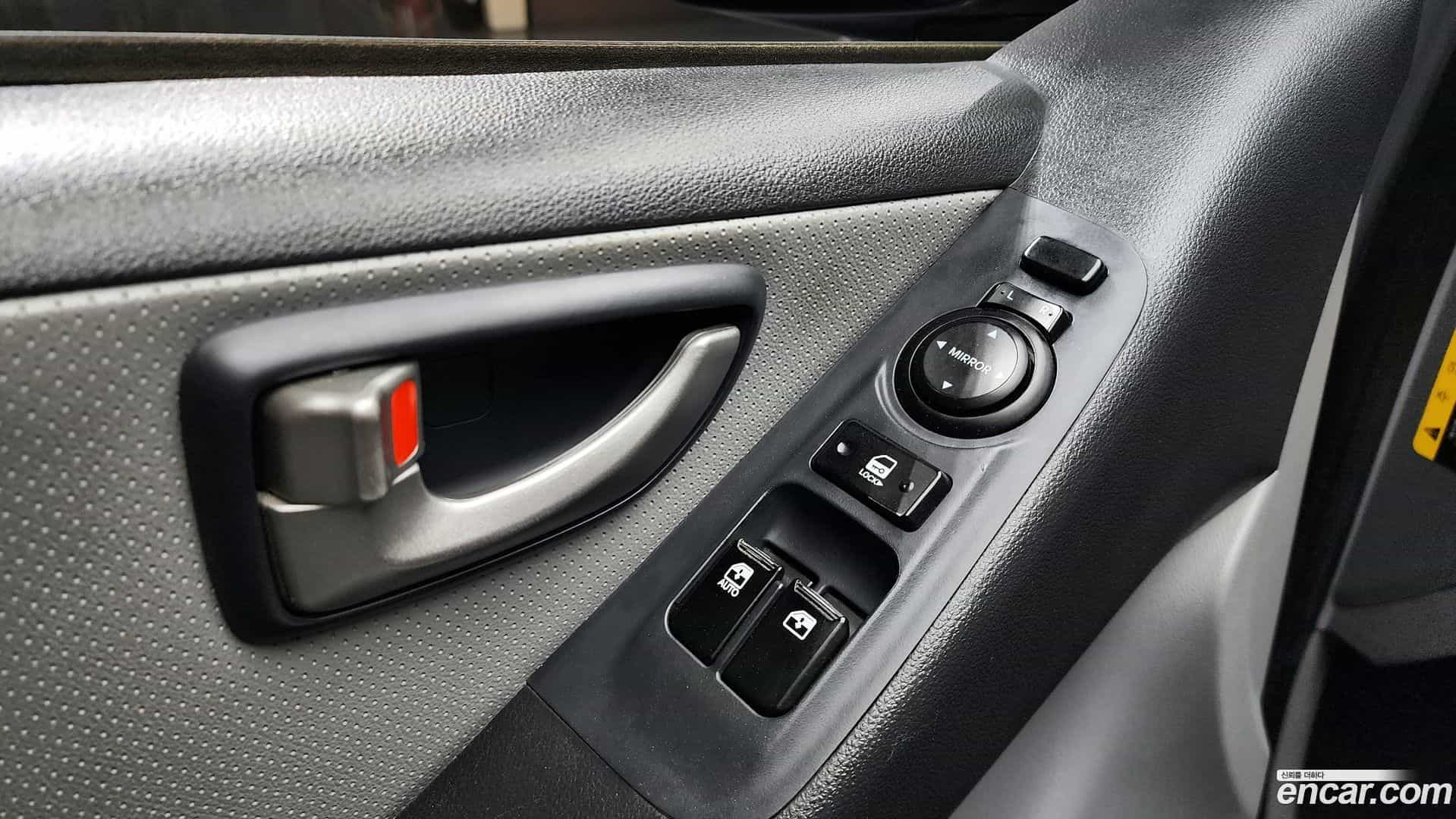 Starex Hyundai 2018.11-OPTION-041