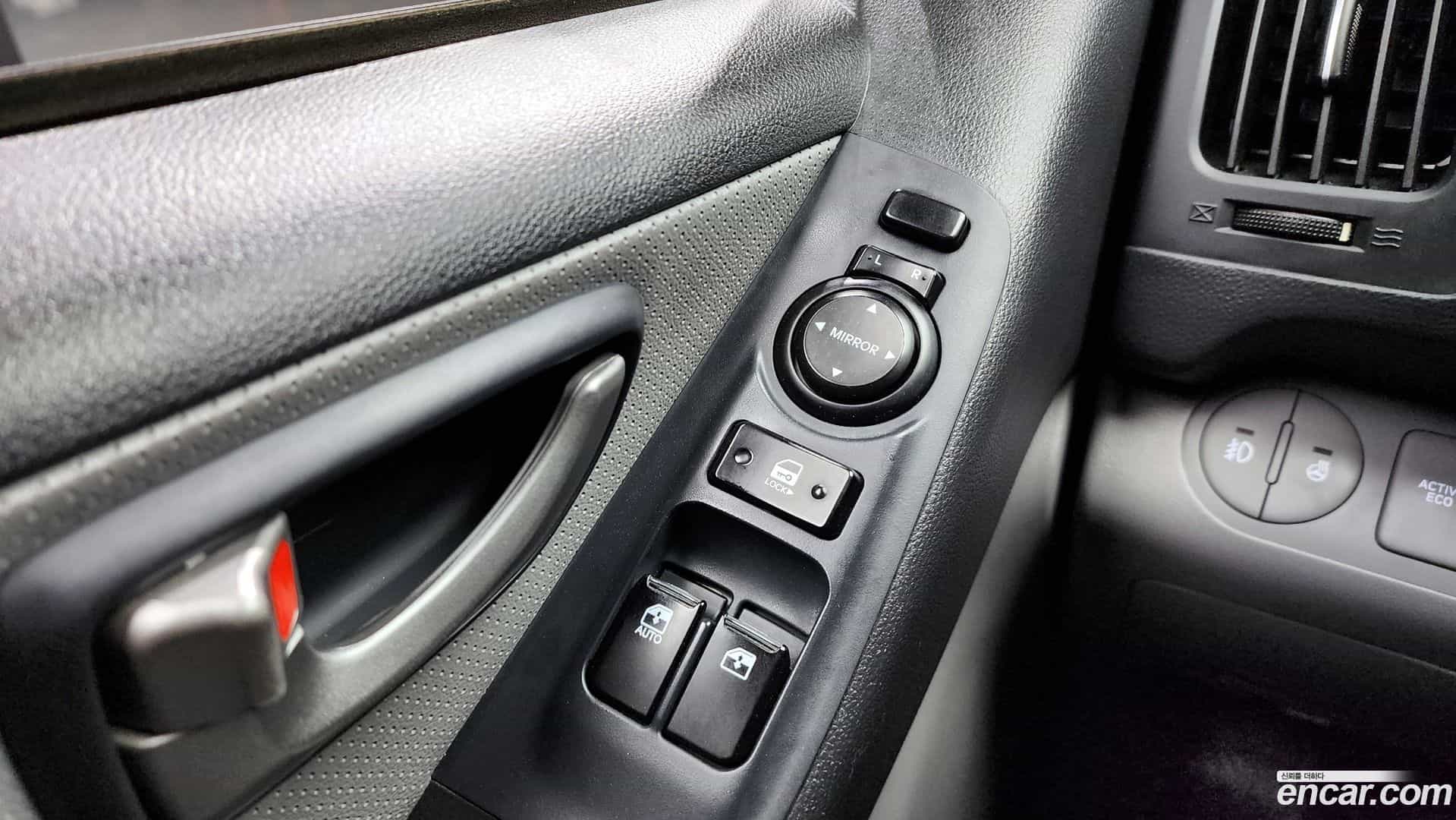 Starex Hyundai 2018.11-OPTION-042