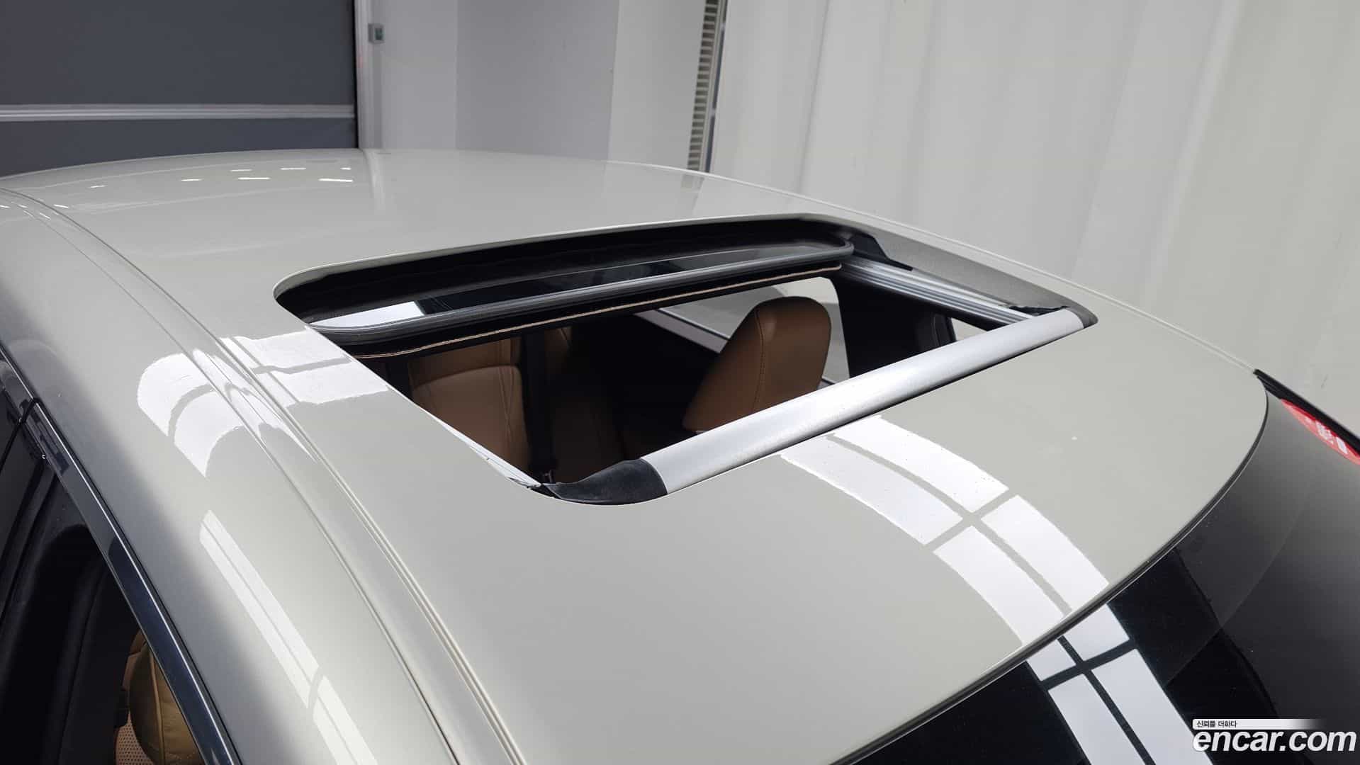 ES Lexus 2018.9-OPTION-023