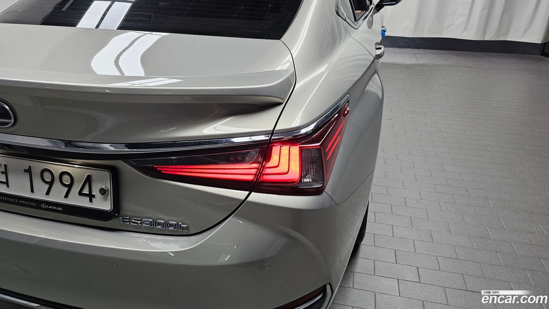 Main__Slider__Photo:ES Lexus 2018.9-22