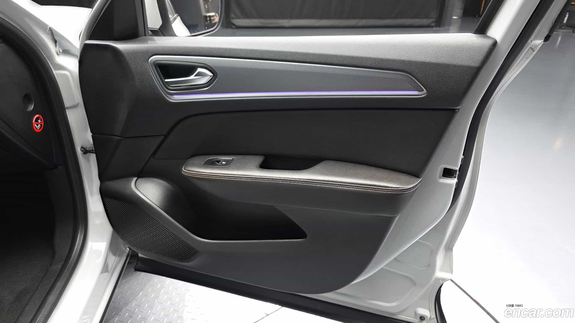 XM3 Renault Korea 2022.1-INNER-034