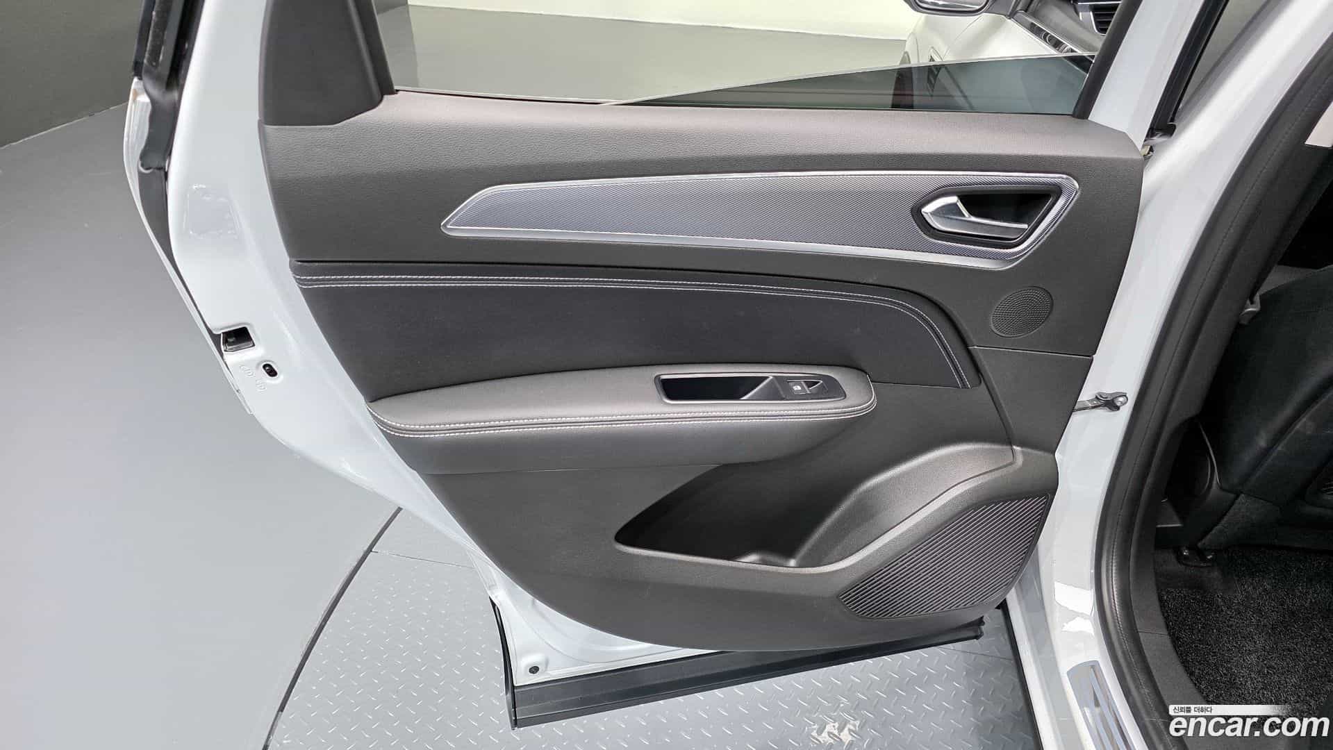 XM3 Renault Korea 2020.3-INNER-035