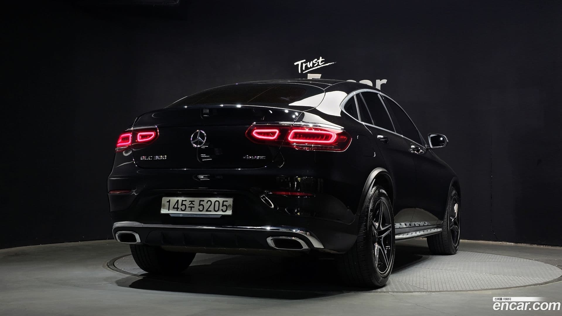 Main__Slider__Photo:GLC-Class Mercedes-Benz 2020.4-1