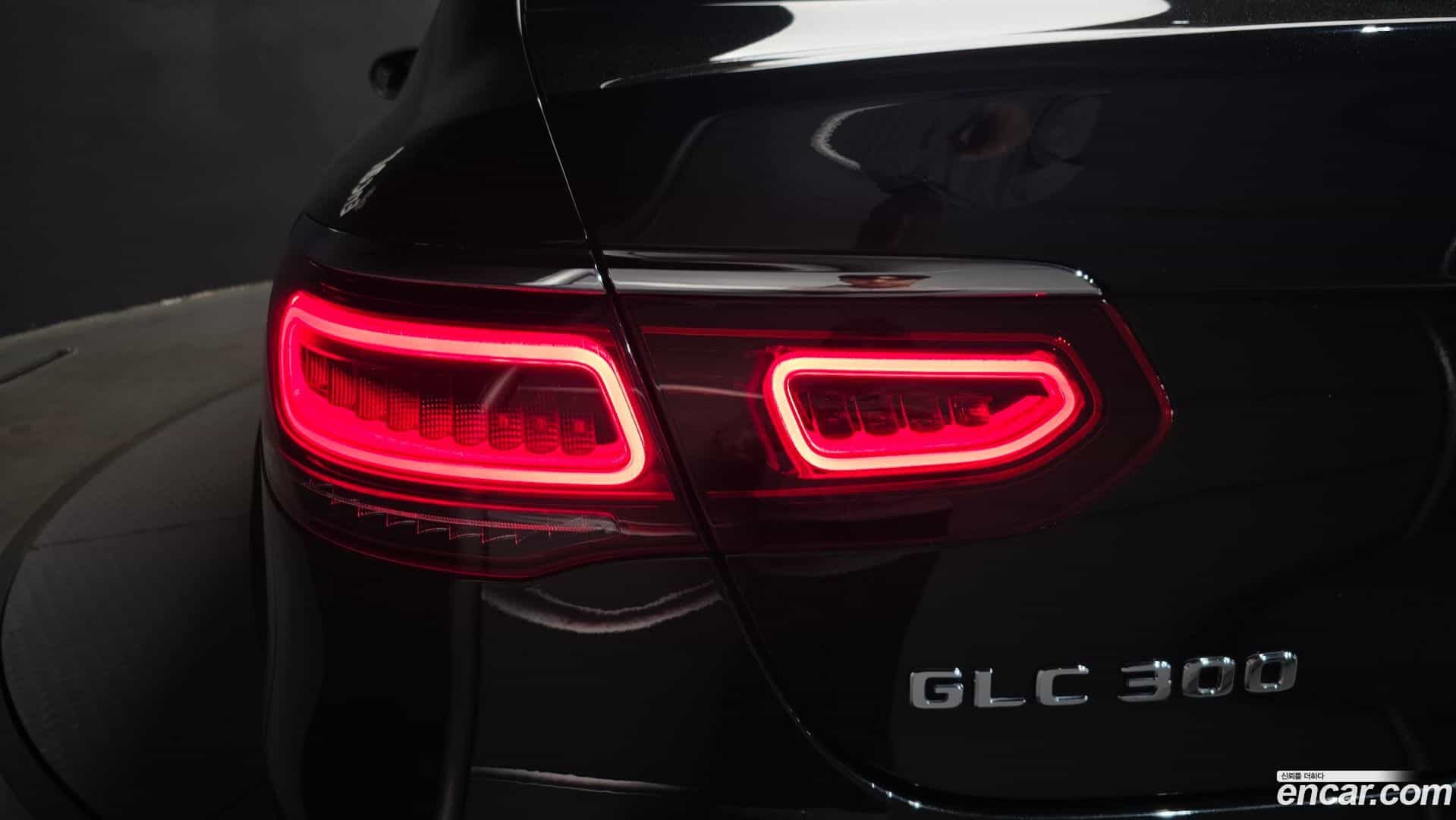 GLC-Class Mercedes-Benz 2020.4-OUTER-033