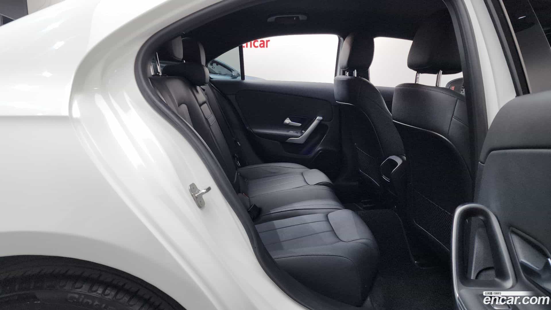 A-Class Mercedes-Benz 2024.8-OPTION-015