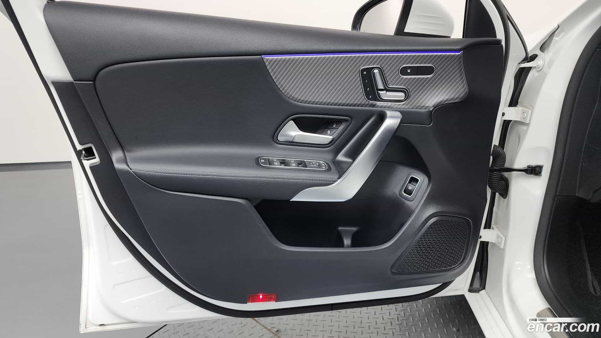 A-Class Mercedes-Benz 2024.8-INNER-034