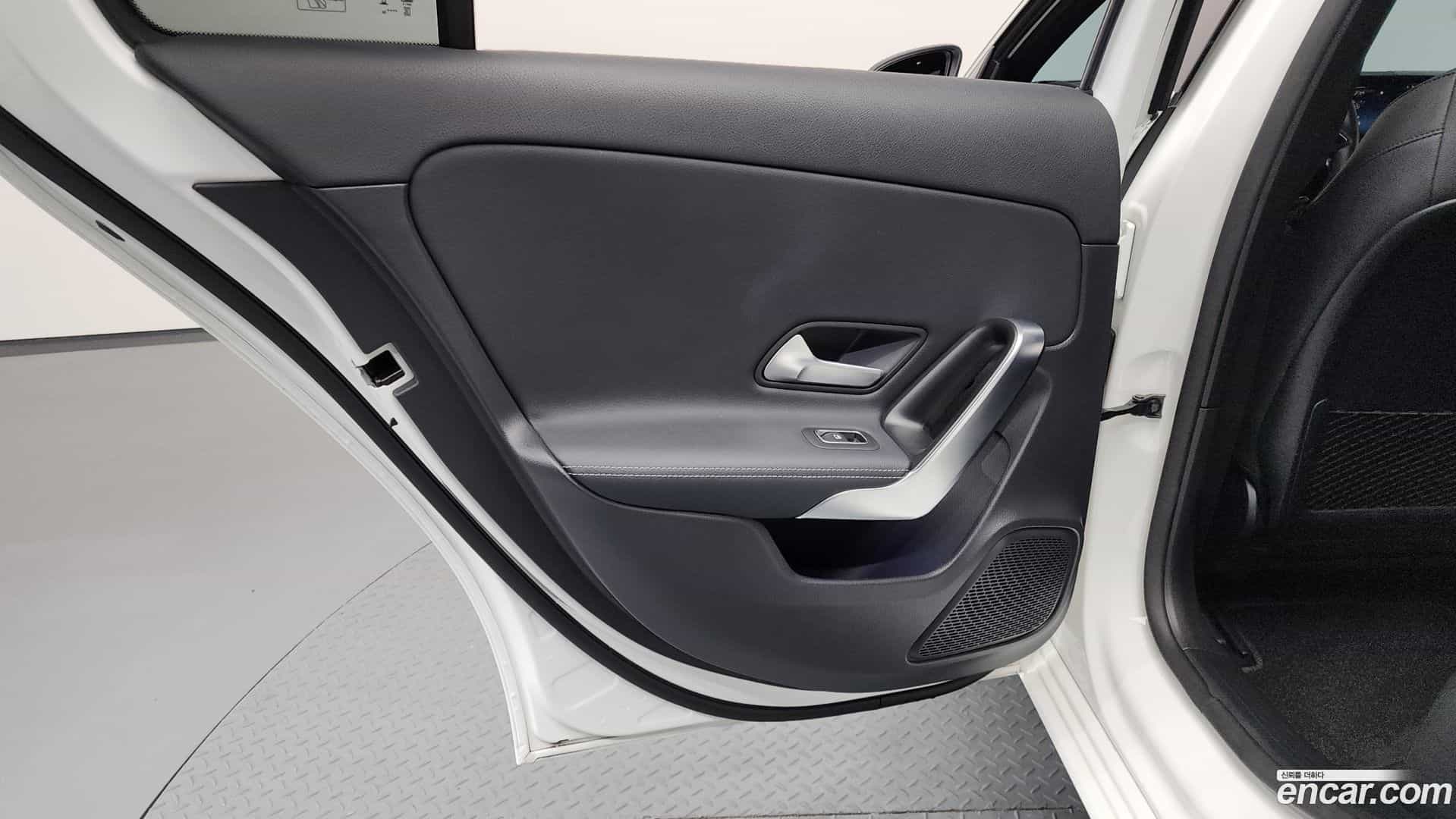 A-Class Mercedes-Benz 2024.8-INNER-035
