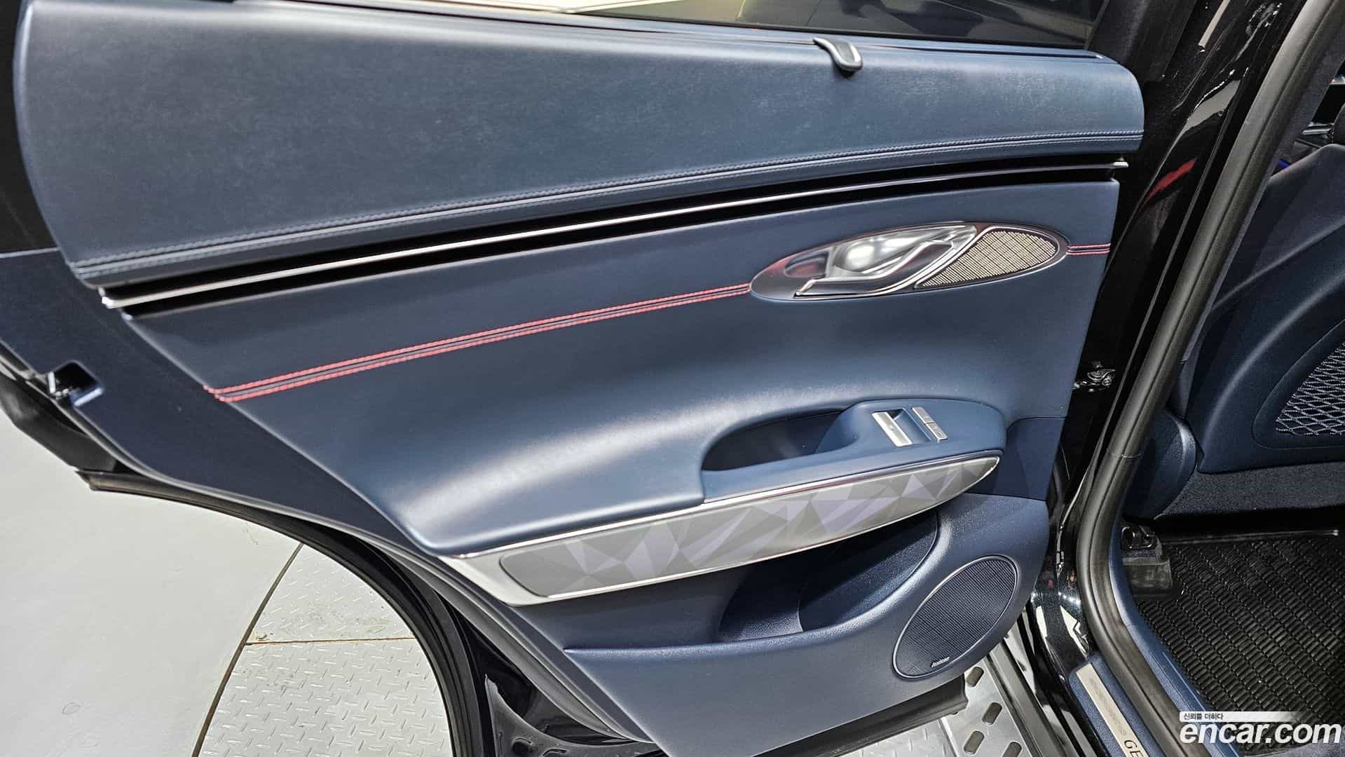 GV70 Genesis 2022.3-INNER-035