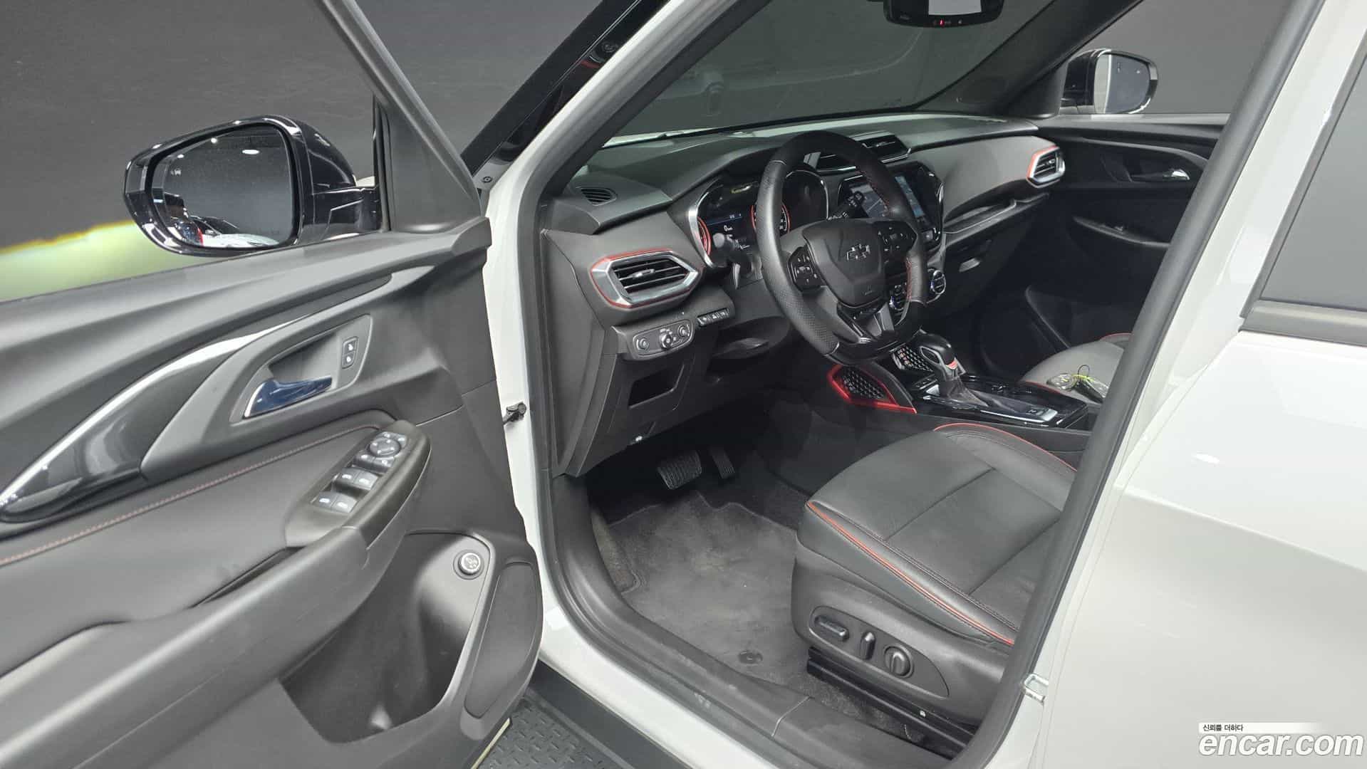 Trailblazer Chevrolet 2021.2-INNER-010