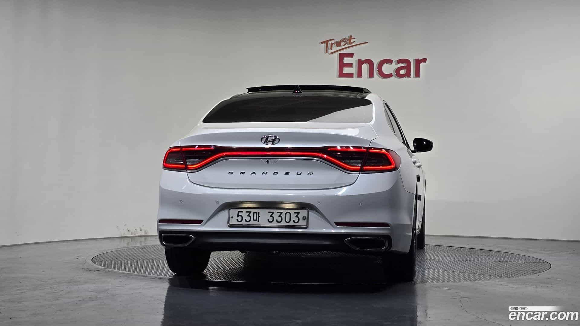 Grandeur Hyundai 2018.6-OUTER-004