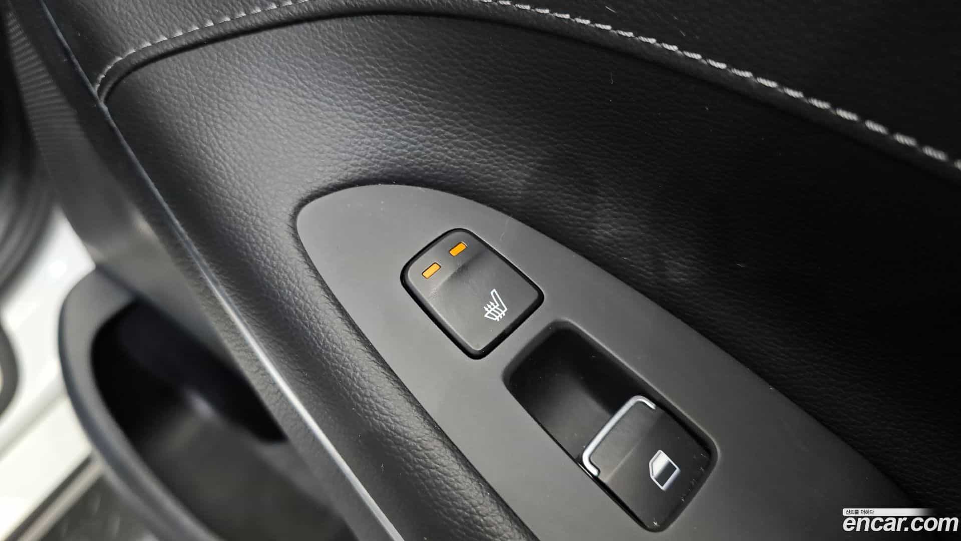Grandeur Hyundai 2018.6-OPTION-022