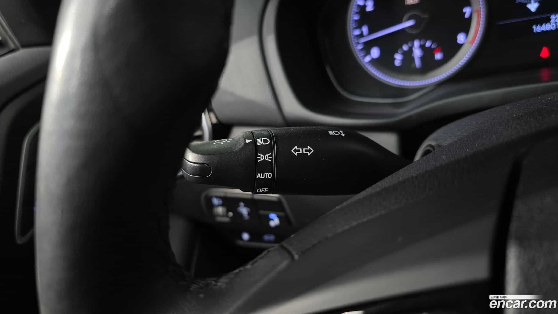 Grandeur Hyundai 2018.6-OPTION-042